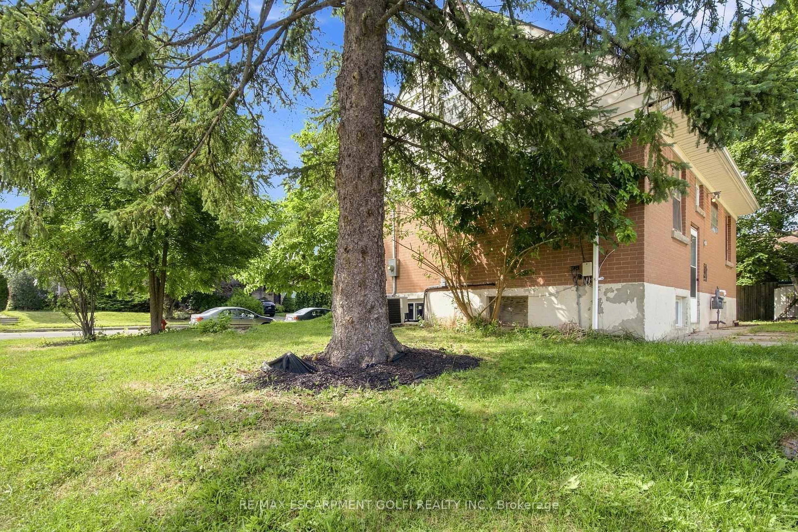 87 Radford Street • Hamilton, ON photo 29