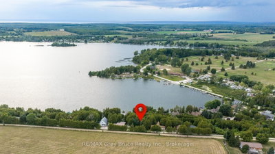 34 Hilltop Drive • South Bruce Peninsula, ON photo 8