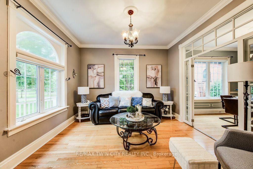 138 Water Street S • Kitchener, ON photo 11