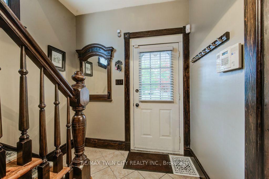 138 Water Street S • Kitchener, ON photo 8