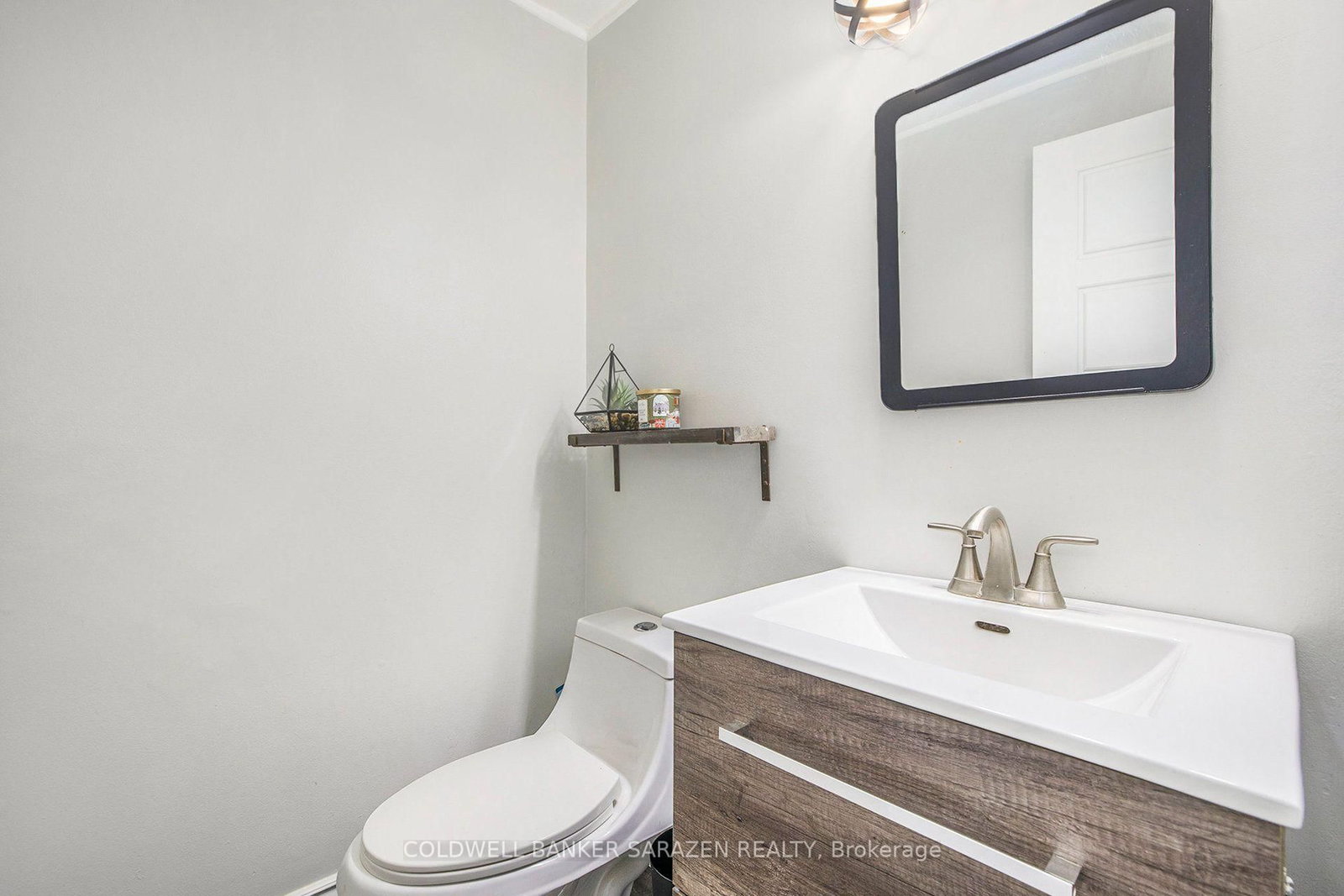 110 Rutherford Court • Ottawa, ON photo 14