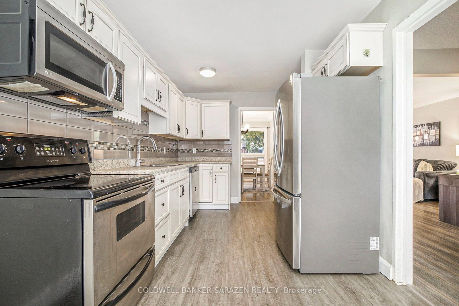 110 Rutherford Court • Ottawa, ON photo 9