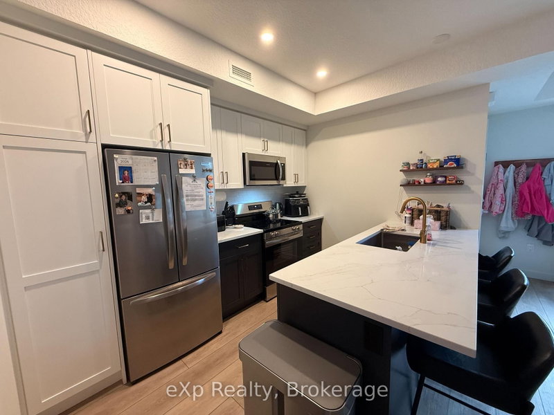 128 - 824 Woolwich Street