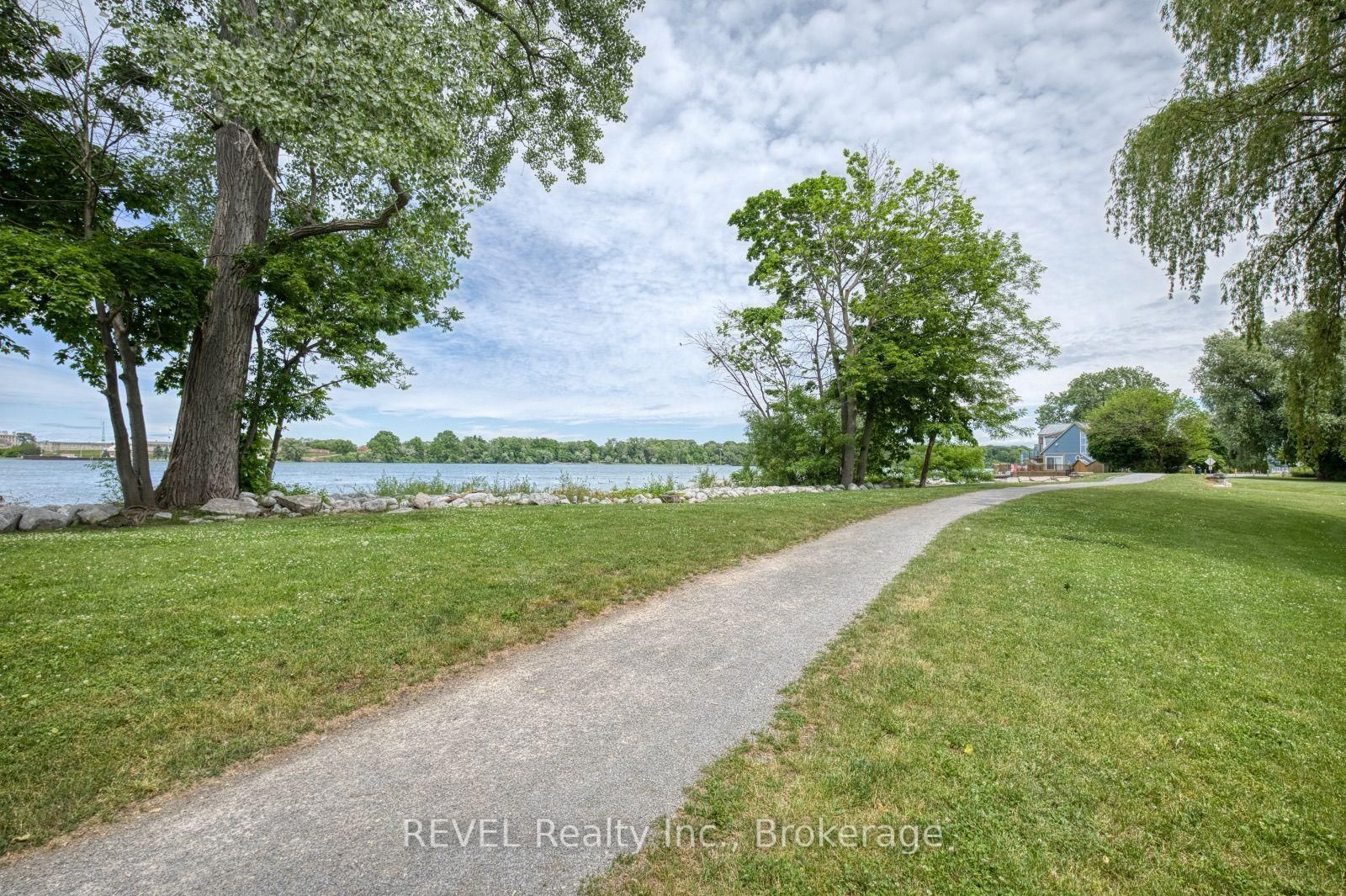 55 Delater Street • Niagara-on-the-Lake, ON photo 42