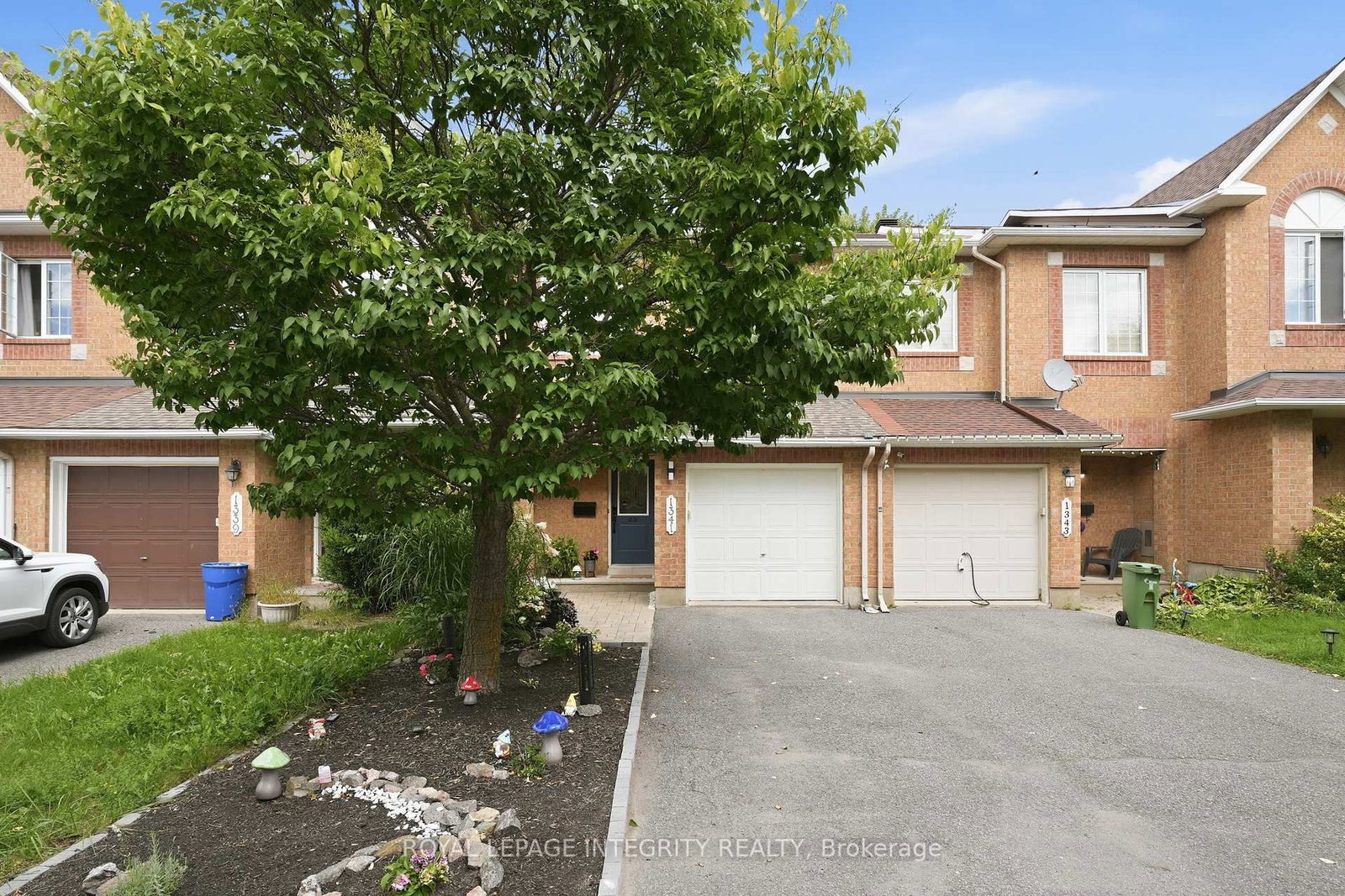 1341 Halton Terrace • Ottawa, ON photo 1