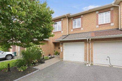 1341 Halton Terrace • Ottawa, ON photo 2