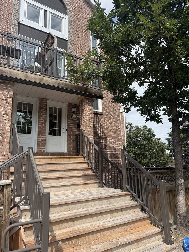 7 - 1 Stonebank Crescent