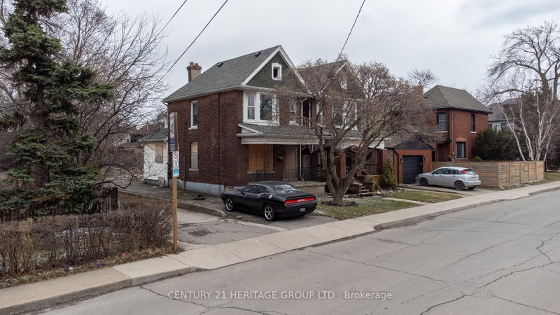 116-120 Barnesdale Avenue N