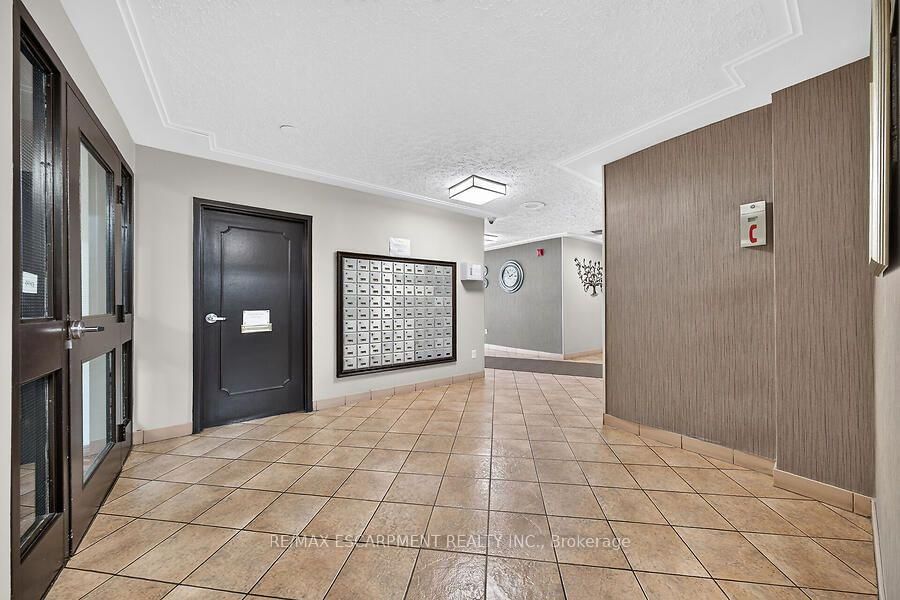 30 Harrisford Street • #908 • Hamilton, ON photo 6