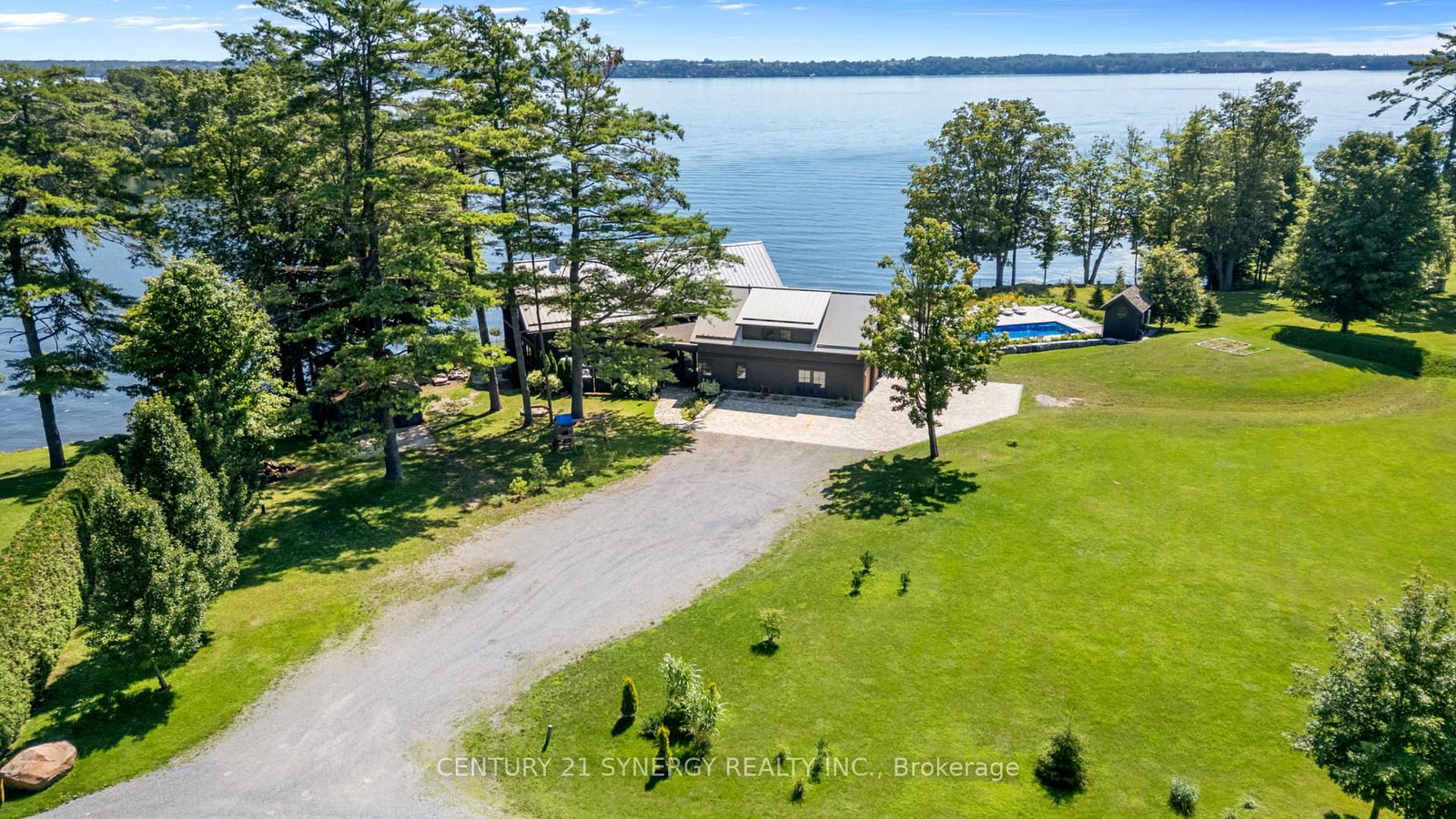 4/6 Sifton Road • Front of Yonge, ON photo 40