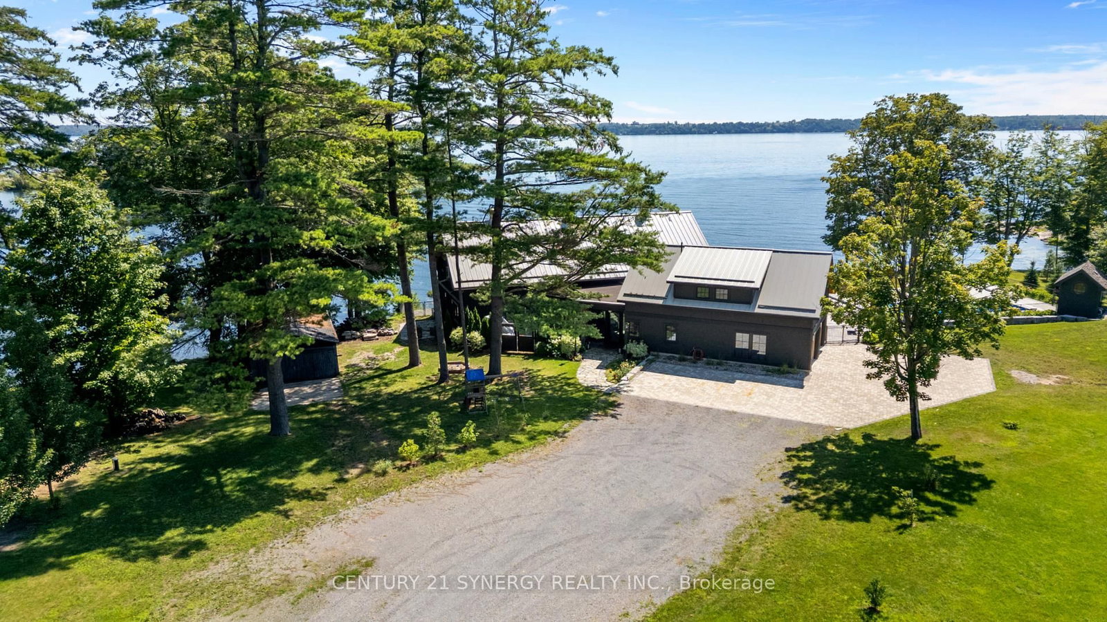 4/6 Sifton Road • Front of Yonge, ON photo 41