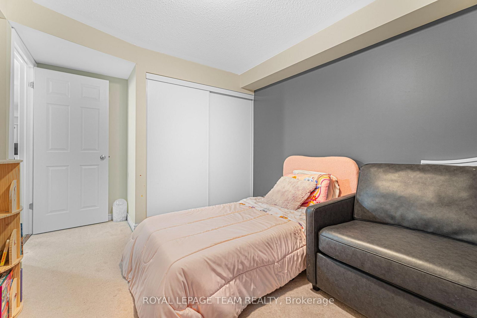 313 Cresthaven Drive • #6 • Ottawa, ON photo 24