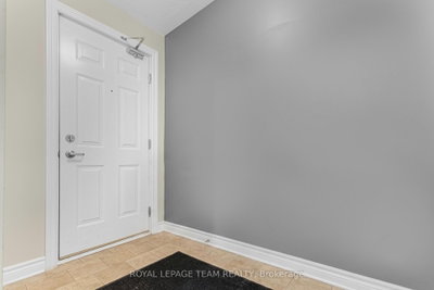 313 Cresthaven Drive • #6 • Ottawa, ON photo 5