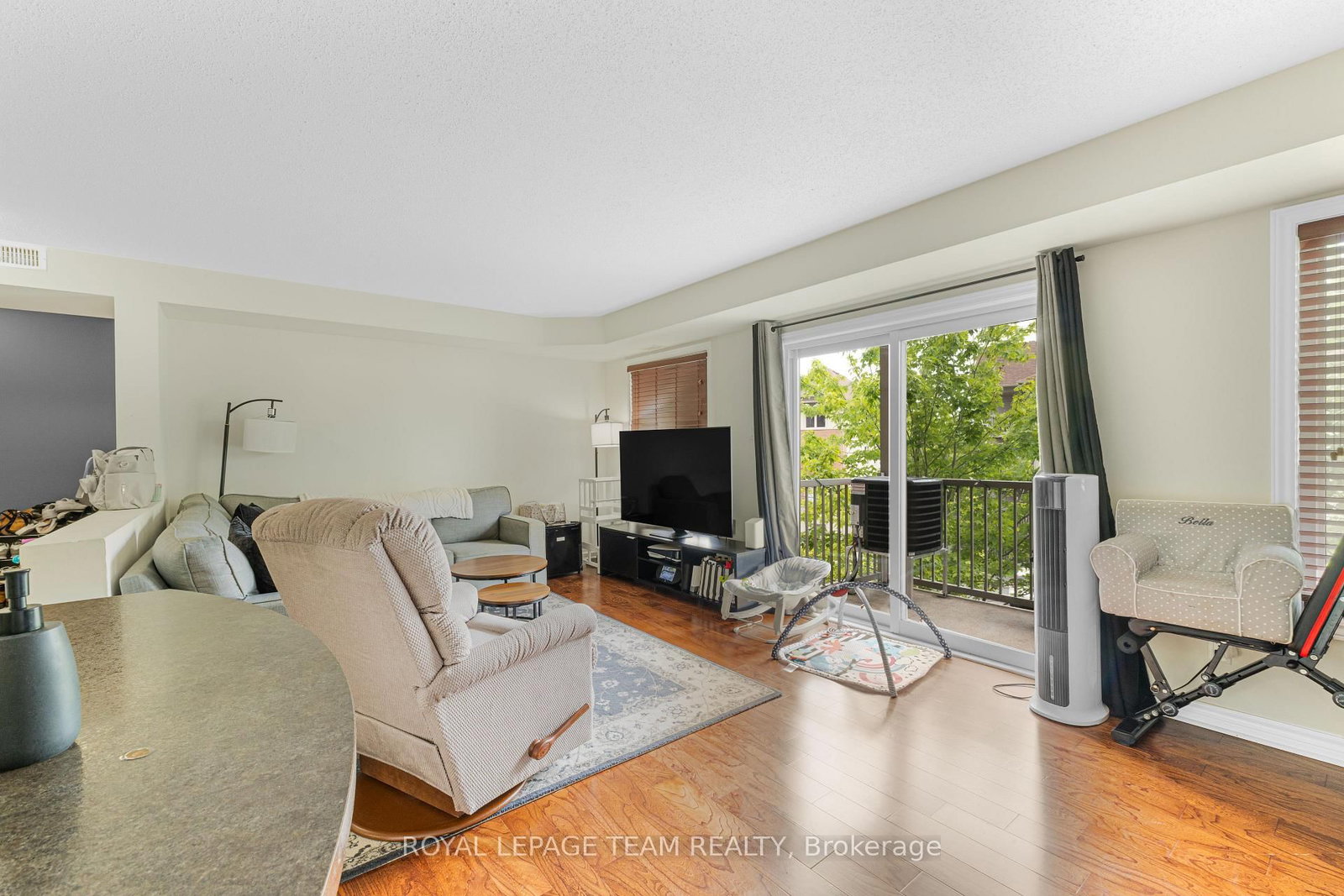 313 Cresthaven Drive • #6 • Ottawa, ON photo 8