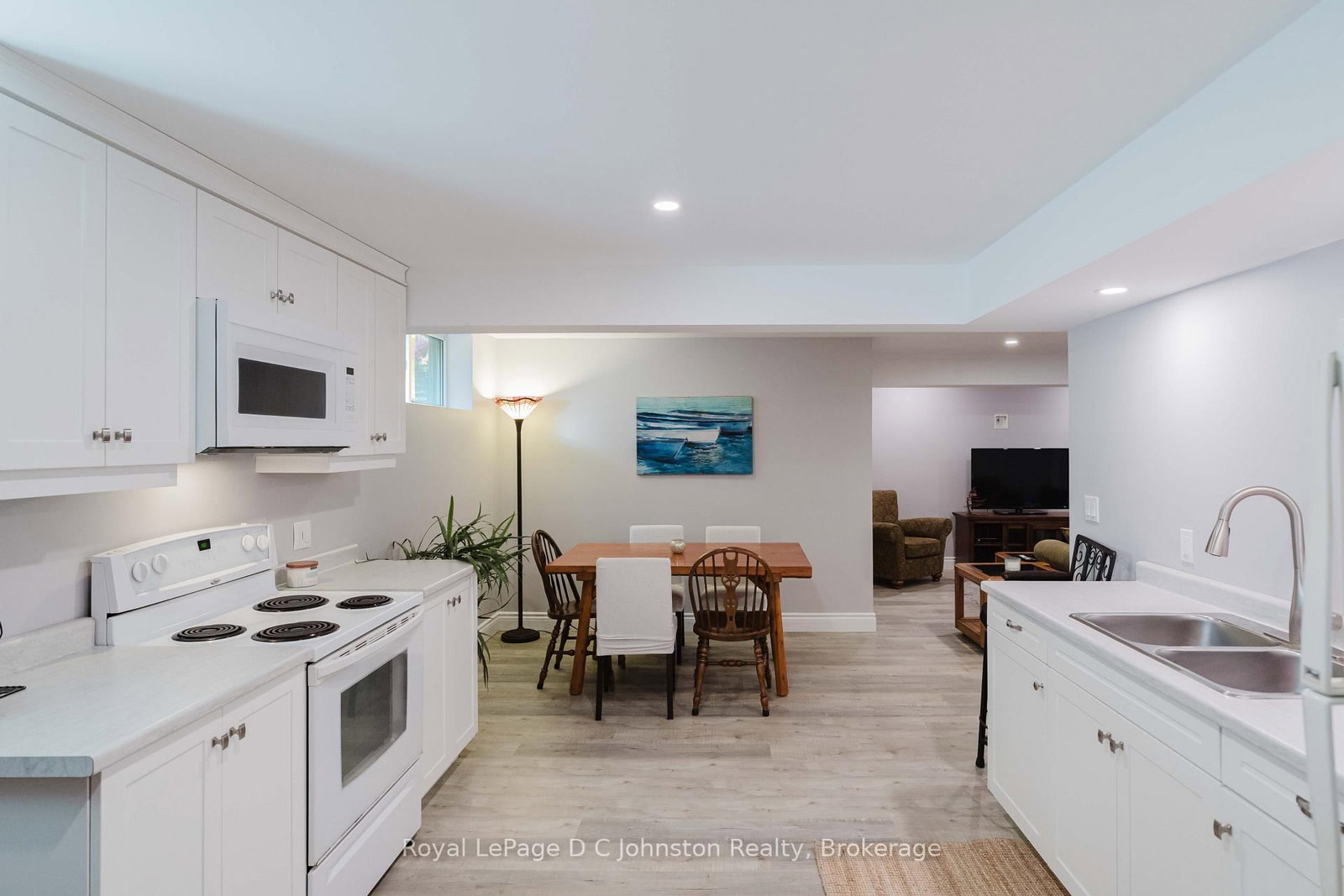 482 CREEKWOOD Drive • Saugeen Shores, ON photo 39