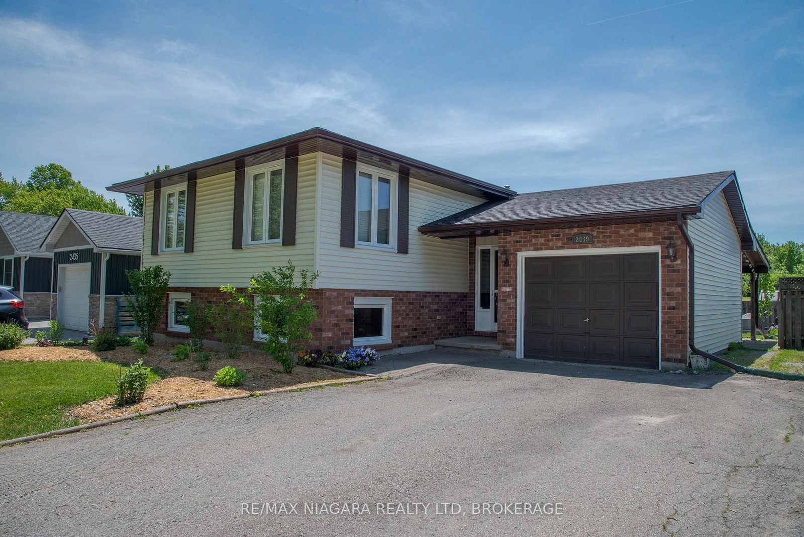 2439 CORAL Avenue • Fort Erie, ON photo 1