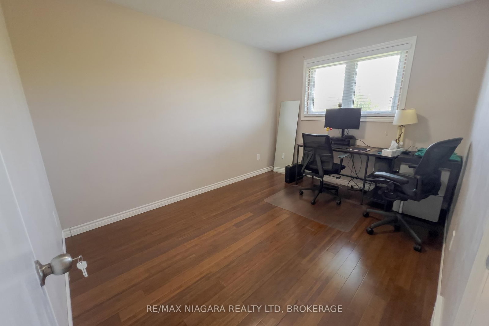 2439 CORAL Avenue • Fort Erie, ON photo 14