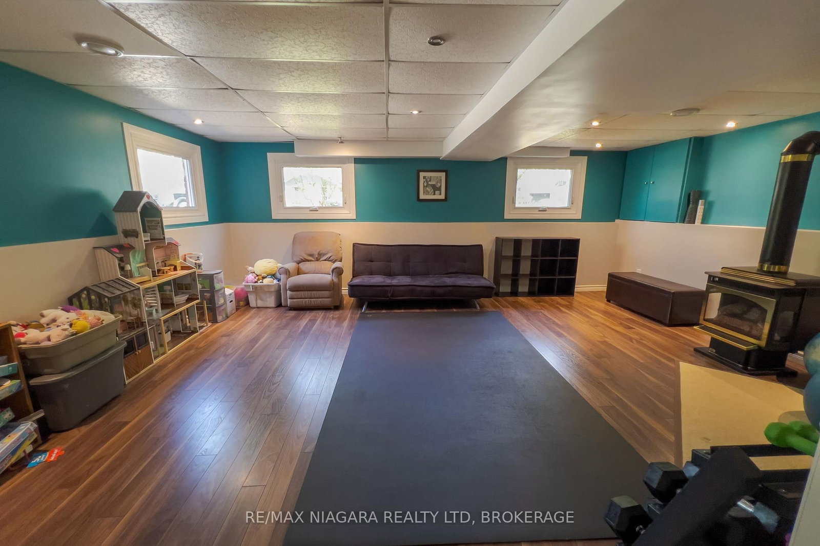 2439 CORAL Avenue • Fort Erie, ON photo 18