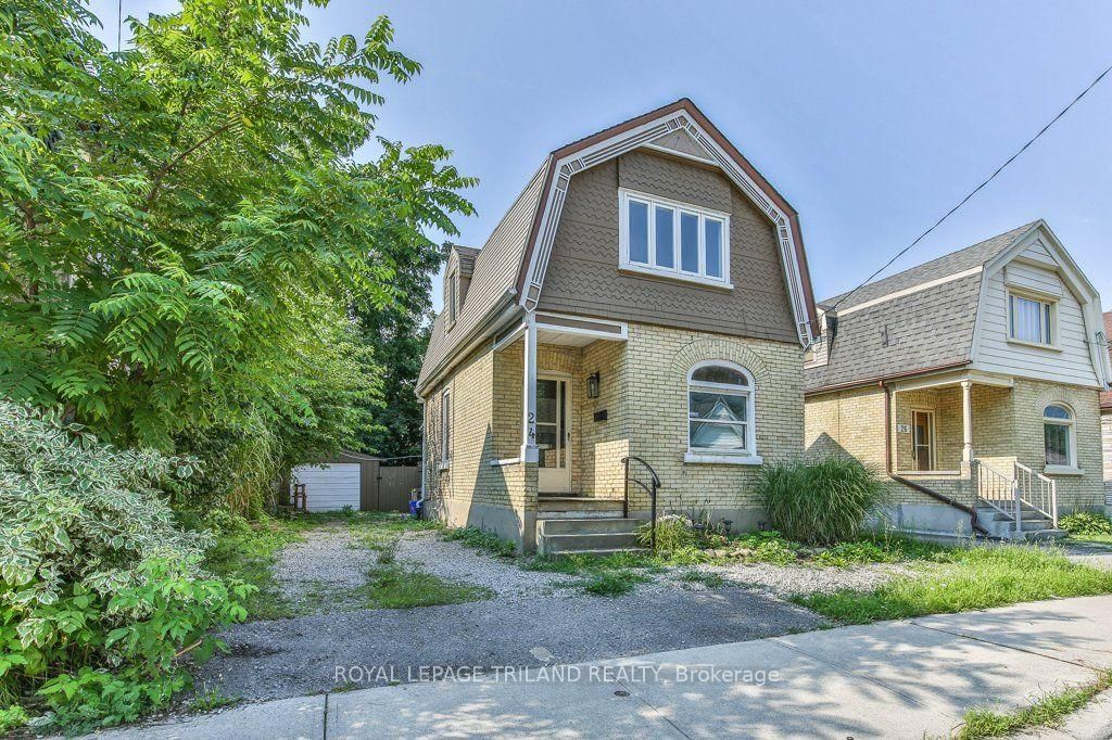 24 MOUNT PLEASANT Avenue, London North 2