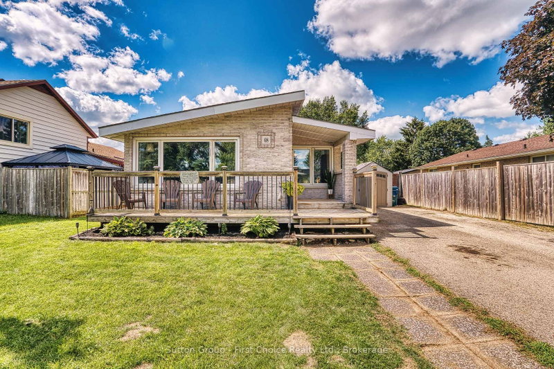 68 Kathryn Crescent