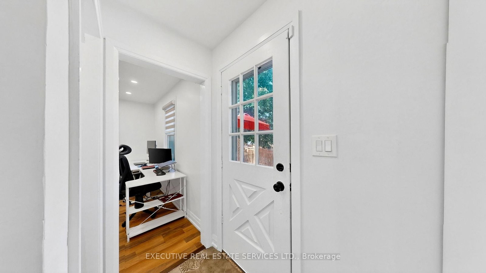 38 Parker Street • St. Catharines, ON photo 17