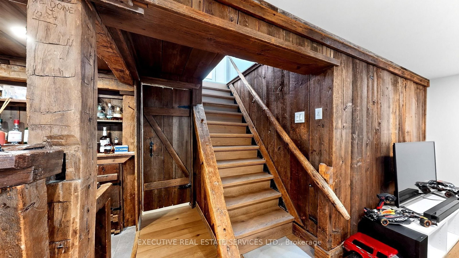 38 Parker Street • St. Catharines, ON photo 27