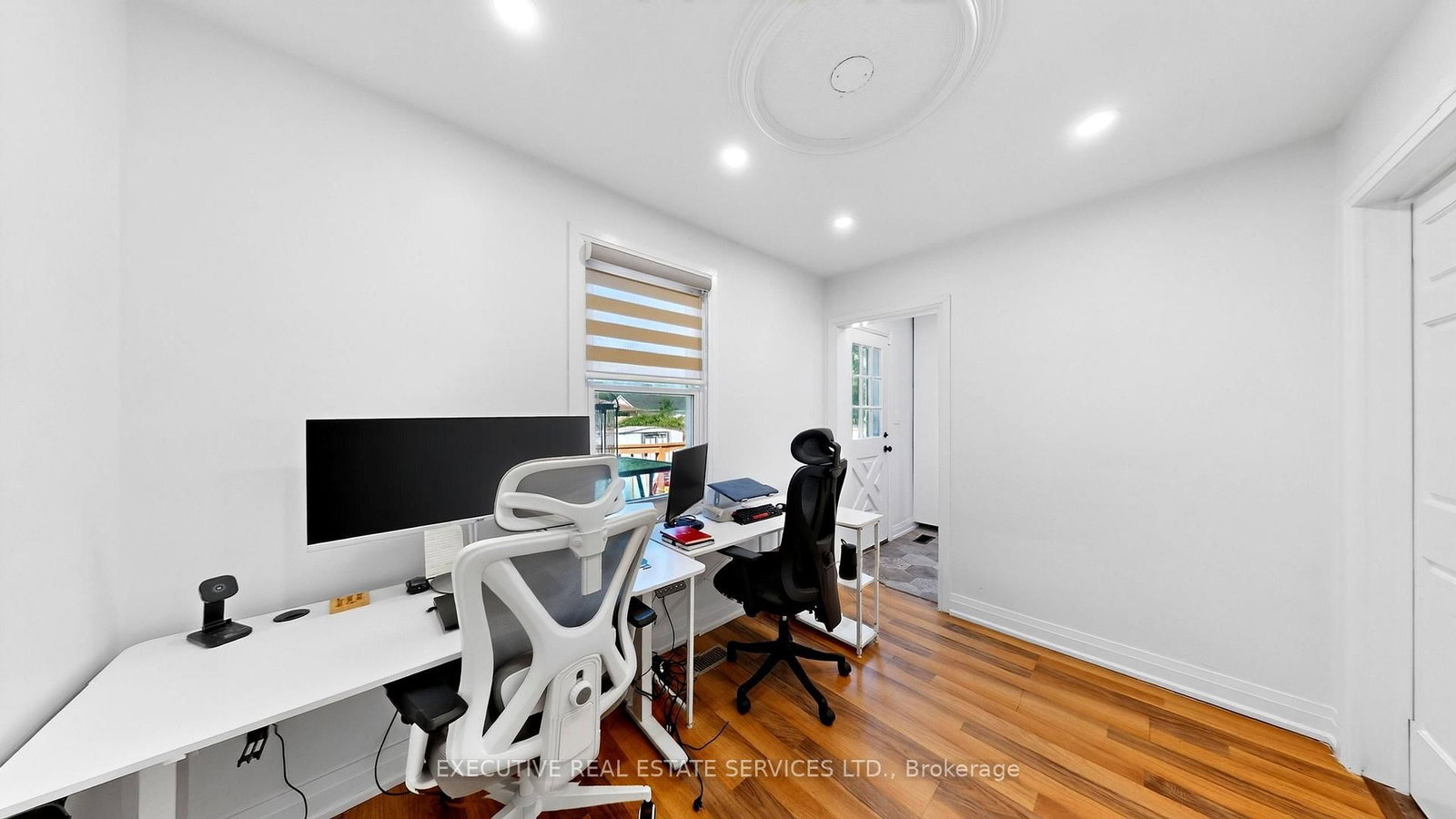 38 Parker Street • St. Catharines, ON photo 9