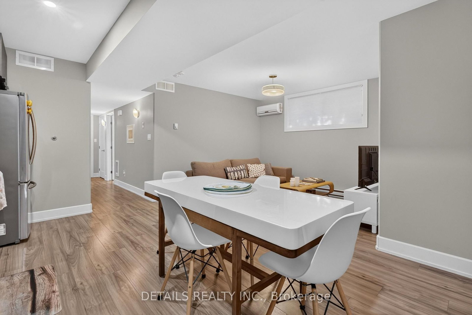 296 Kirchoffer Avenue • Ottawa, ON photo 44