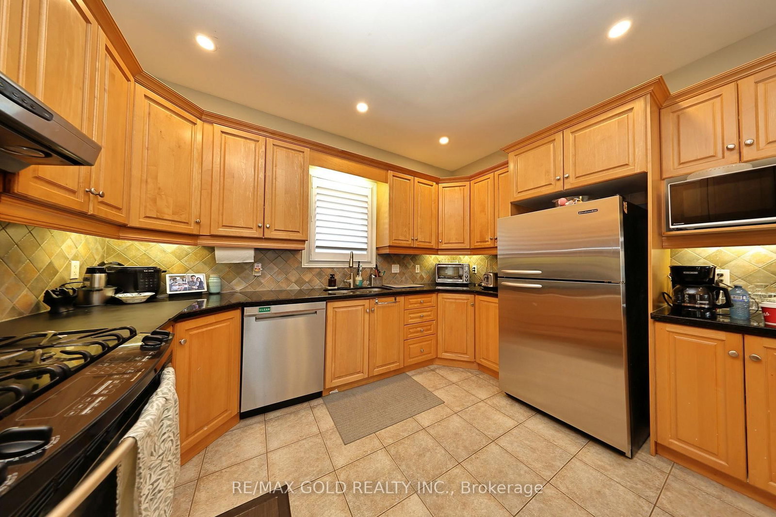 117 Delarmbro Drive • Erin, ON photo 4