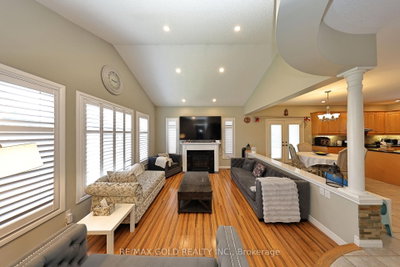 117 Delarmbro Drive • Erin, ON photo 6