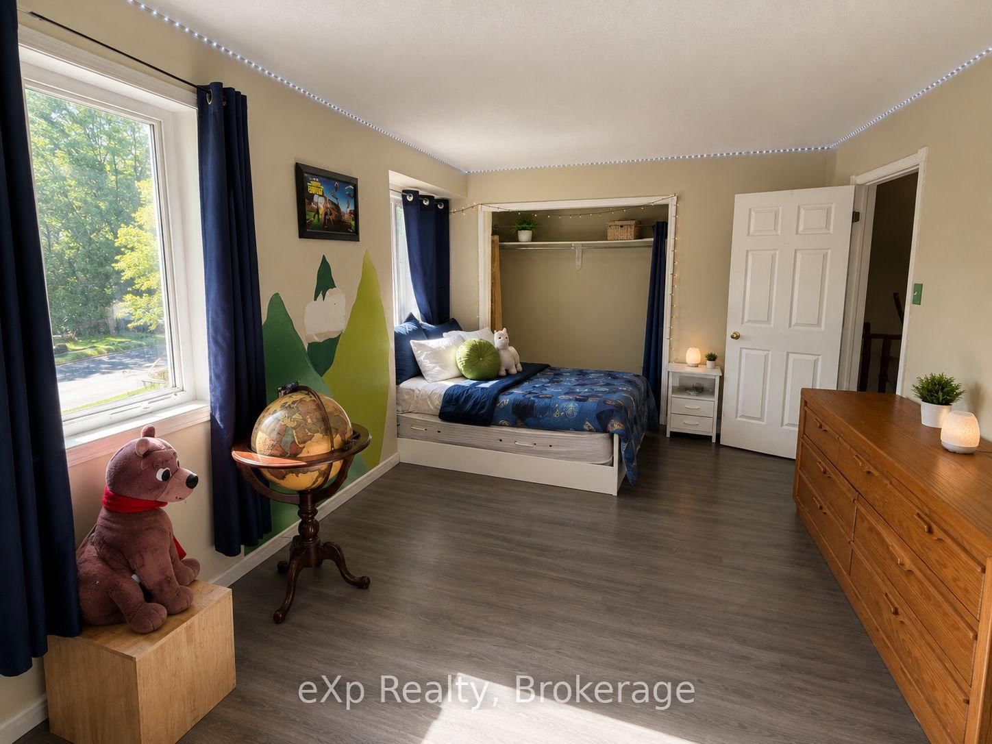 560 John Street S • Gravenhurst, ON photo 17