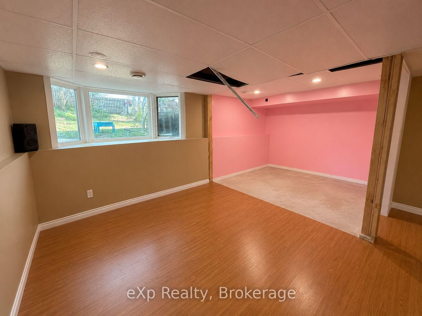 560 John Street S • Gravenhurst, ON photo 26