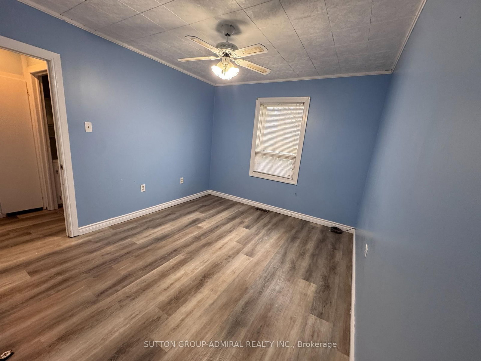 305 Crowland Avenue • Welland, ON photo 12
