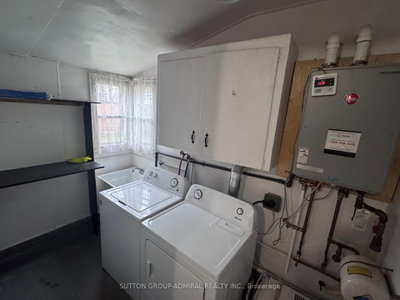 305 Crowland Avenue • Welland, ON photo 6