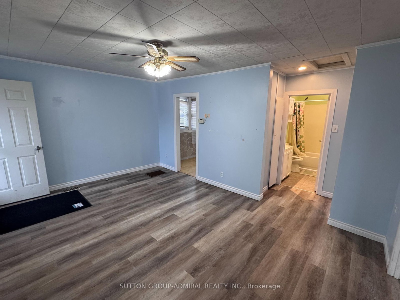 305 Crowland Avenue • Welland, ON photo 9