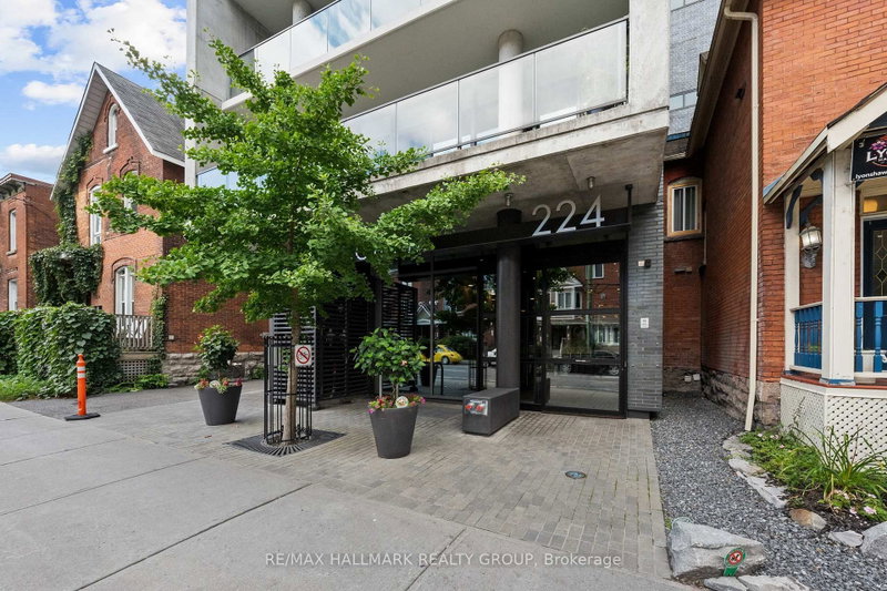 1001 - 224 Lyon Street N Street