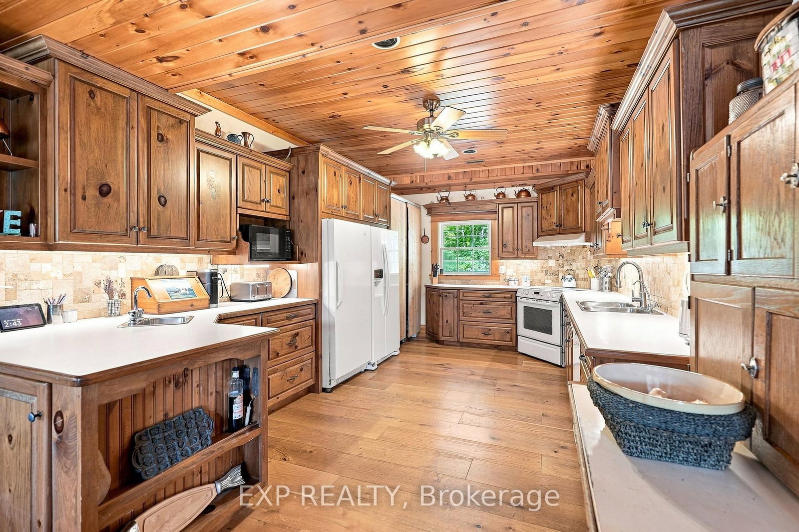14 Severn River • #SR404 • Muskoka Lakes, ON photo 11