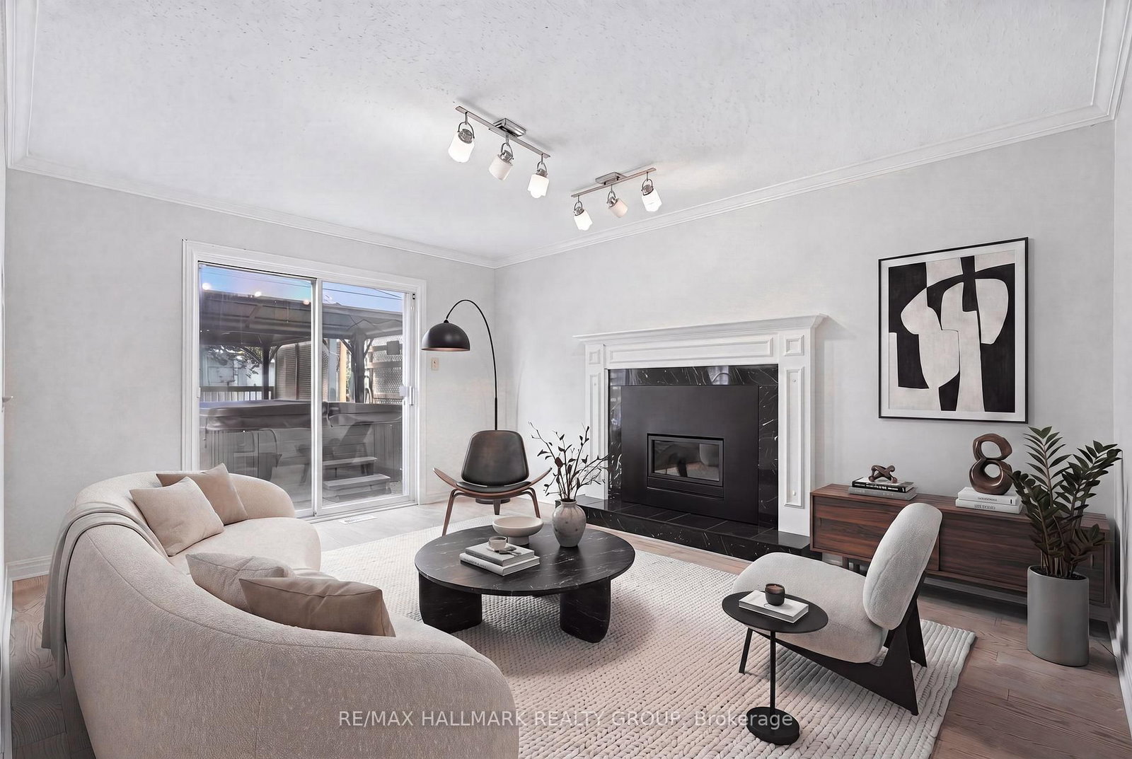 30 Rowe Drive • Kanata, ON photo 10