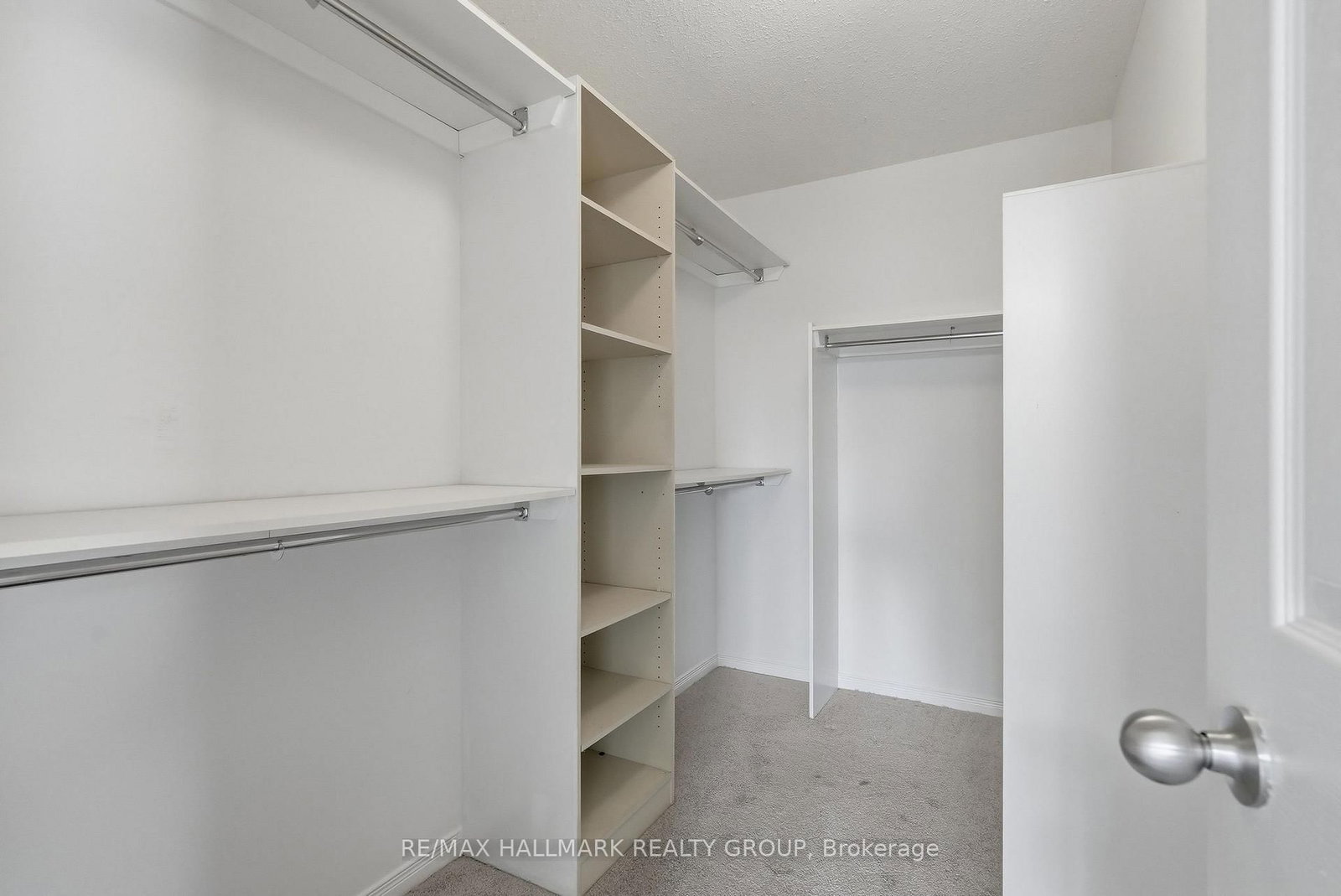 30 Rowe Drive • Kanata, ON photo 13