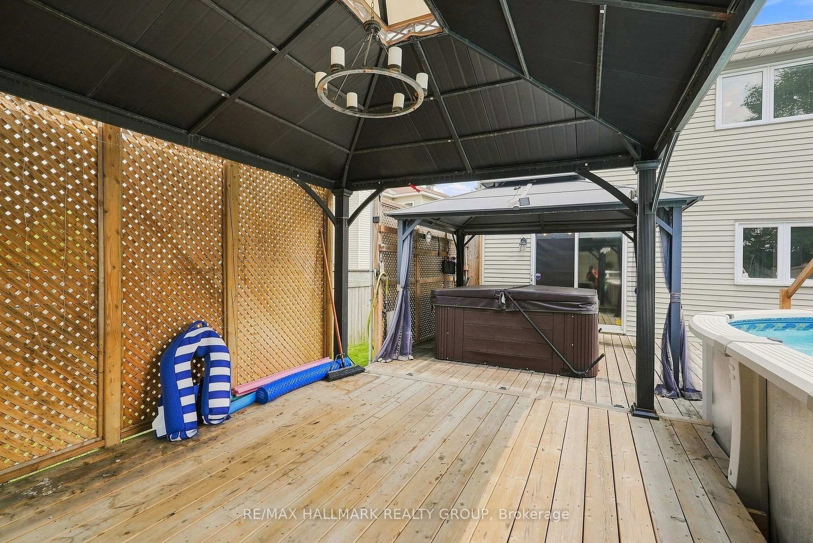 30 Rowe Drive • Kanata, ON photo 23