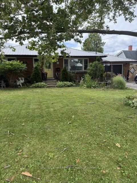 560 Carlton Street E • St. Catharines, ON photo 1