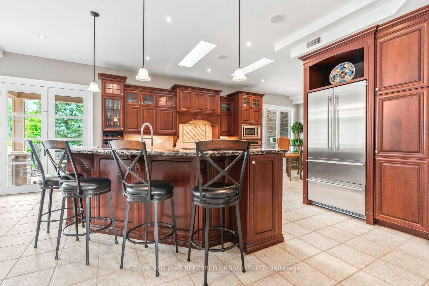 16 Seifert Court • Puslinch, ON photo 12