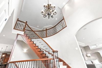 16 Seifert Court • Puslinch, ON photo 5