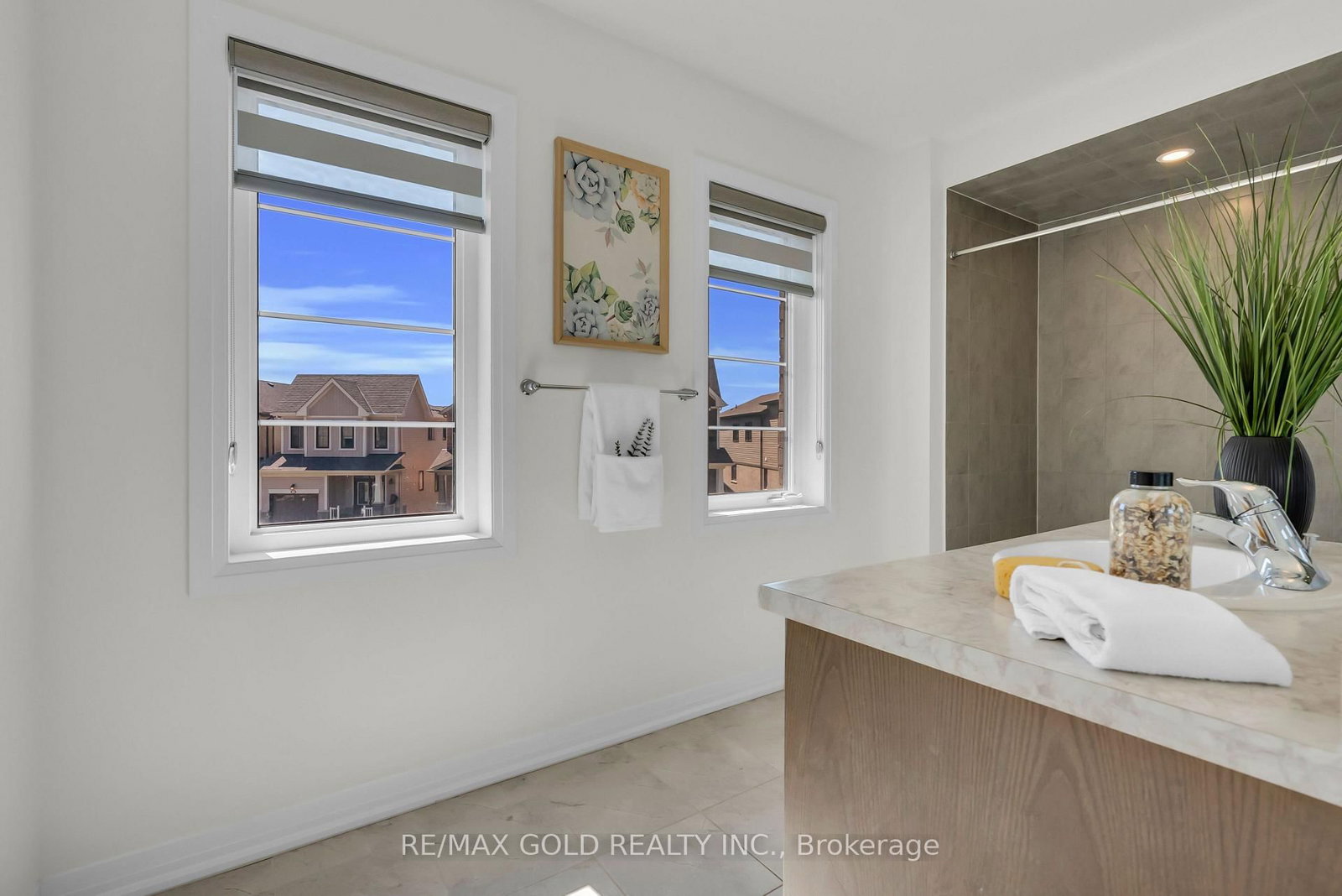 25 Heritage Way • Thorold, ON photo 27