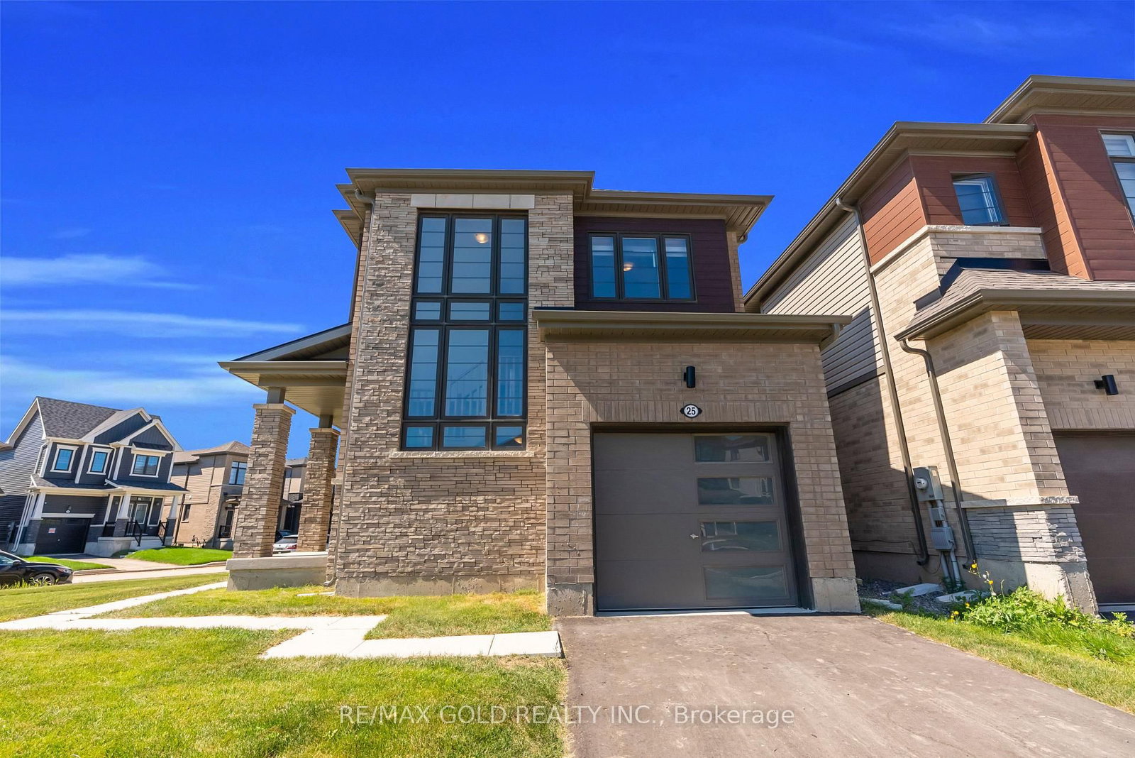 25 Heritage Way • Thorold, ON photo 43