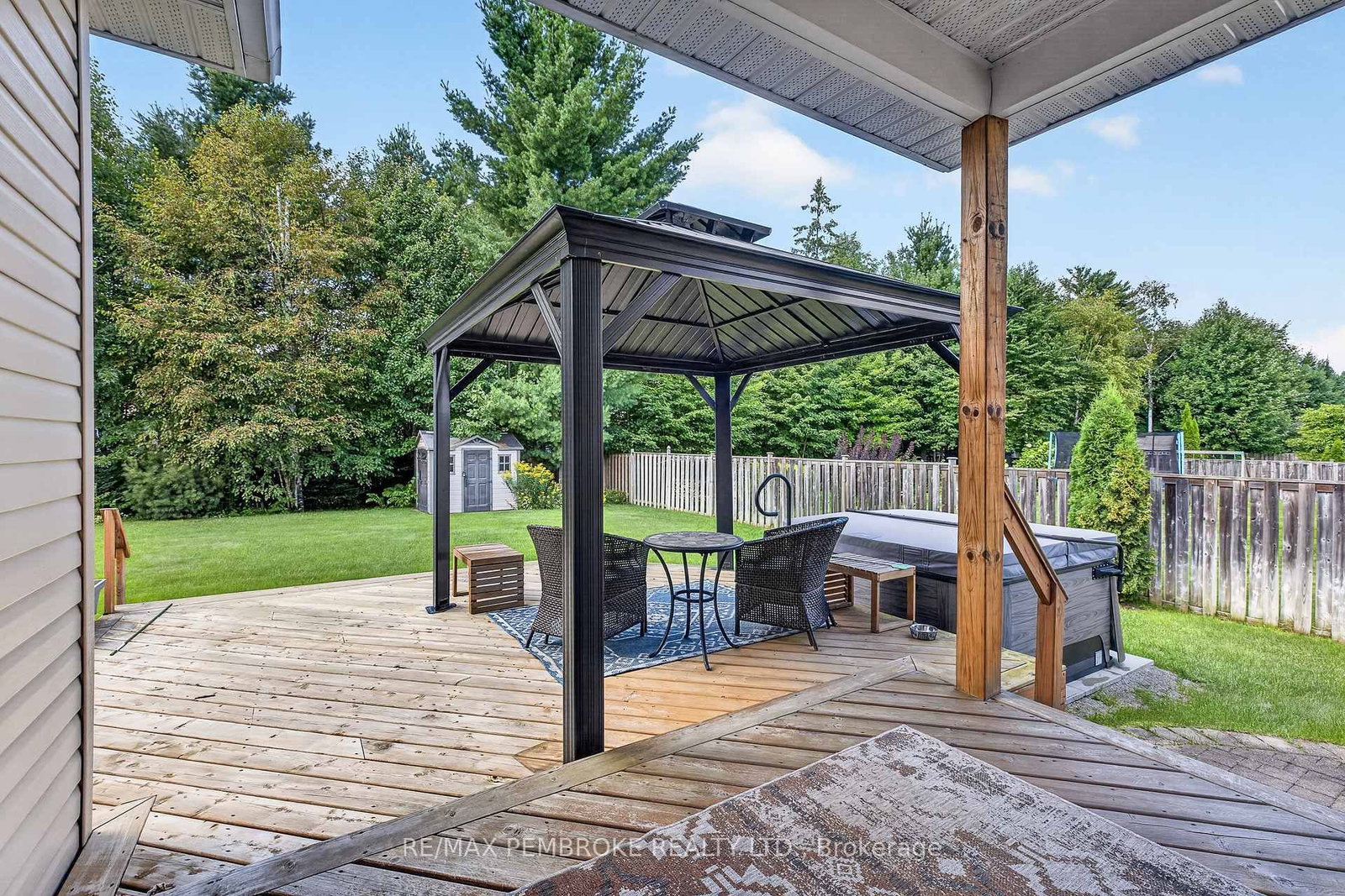26 Bedard Boulevard • Petawawa, ON photo 43