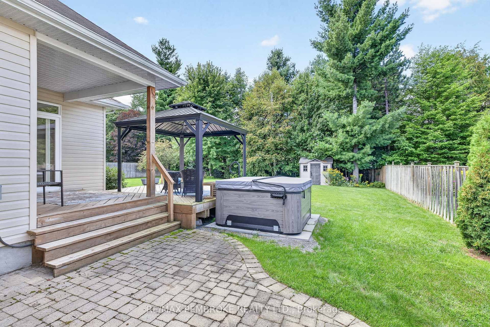 26 Bedard Boulevard • Petawawa, ON photo 45