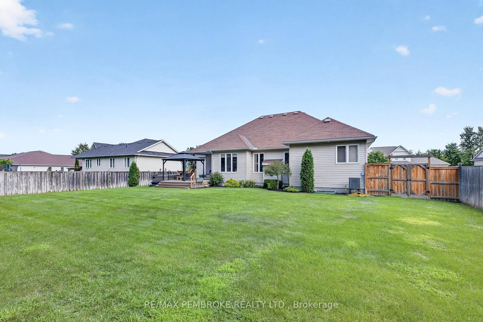 26 Bedard Boulevard • Petawawa, ON photo 48
