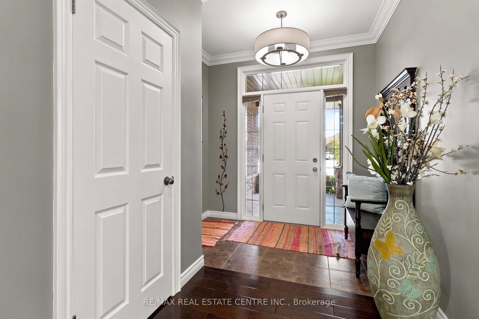 99 Magnolia Drive • Norfolk, ON photo 12