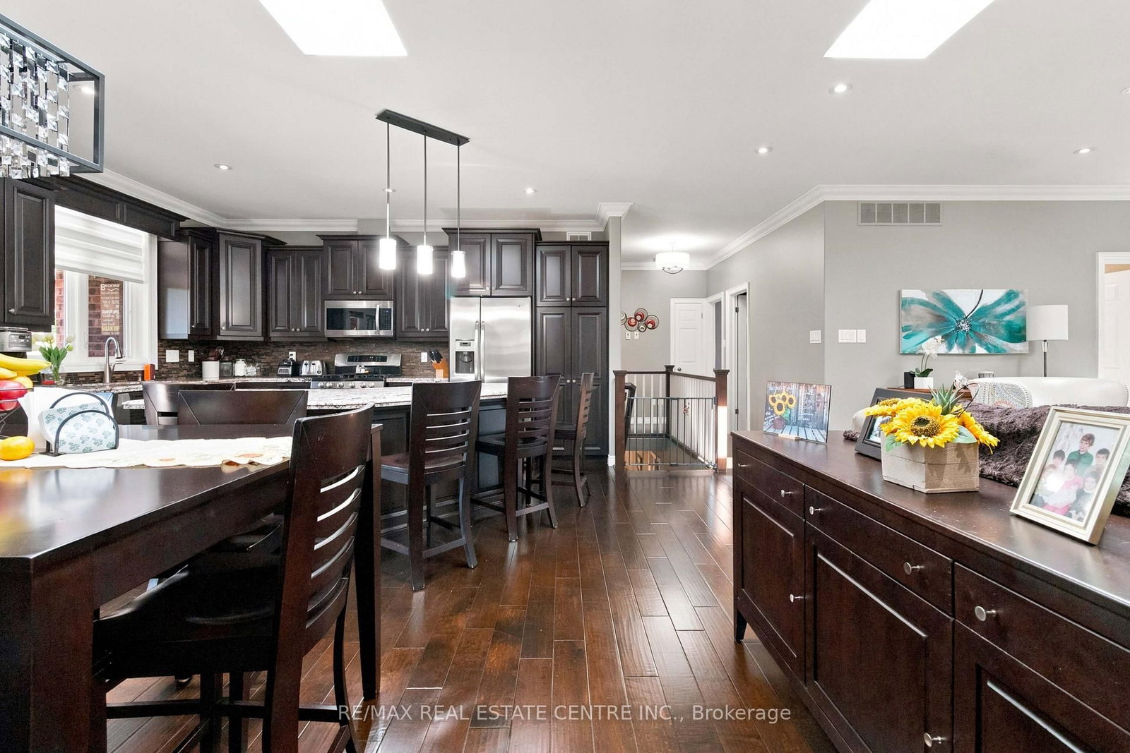 99 Magnolia Drive • Norfolk, ON photo 16